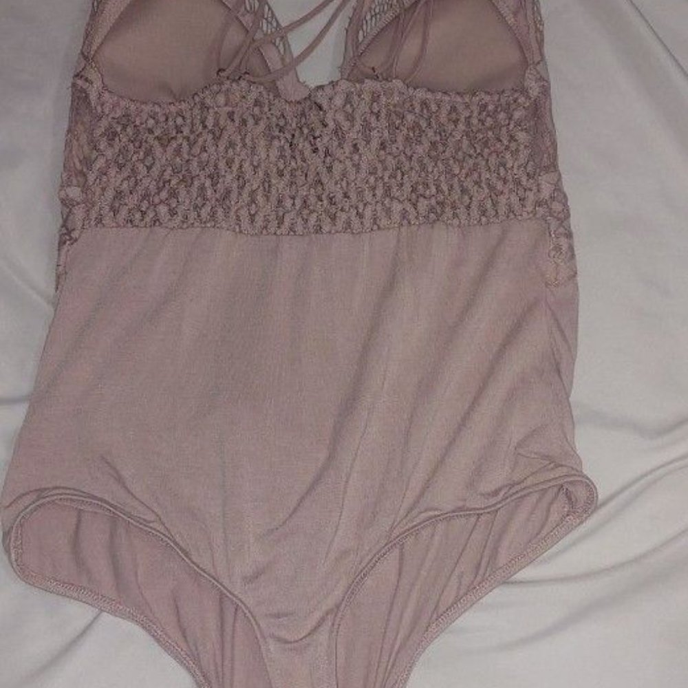 RUE 21 SPAGUETTI STRAP TOP BLOUSE LACE SMALL GUC BODYSUIT - Picture 6 of 12